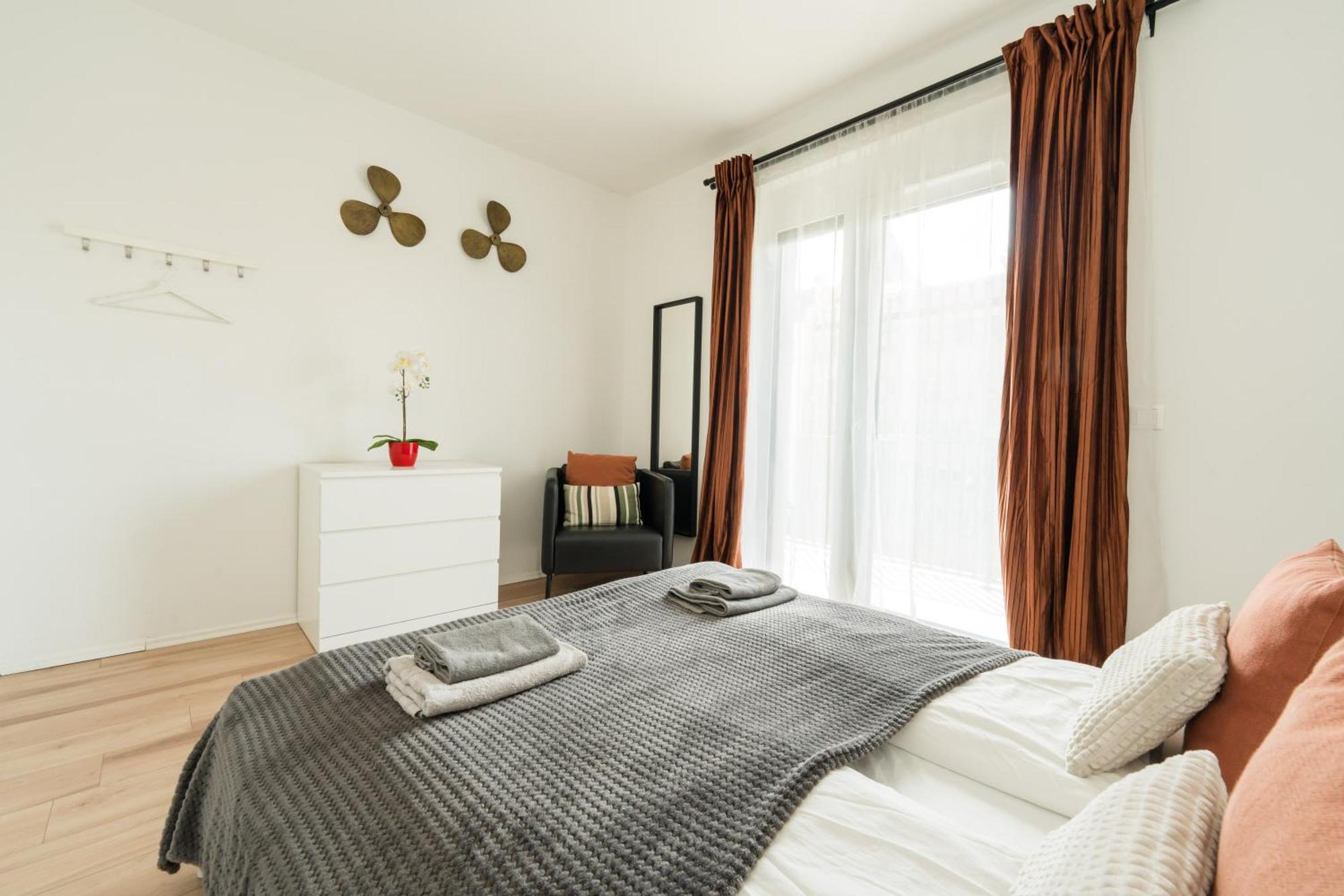 Apartamento Brand New Modern Apartment-2 Rooms-balcony-garage *