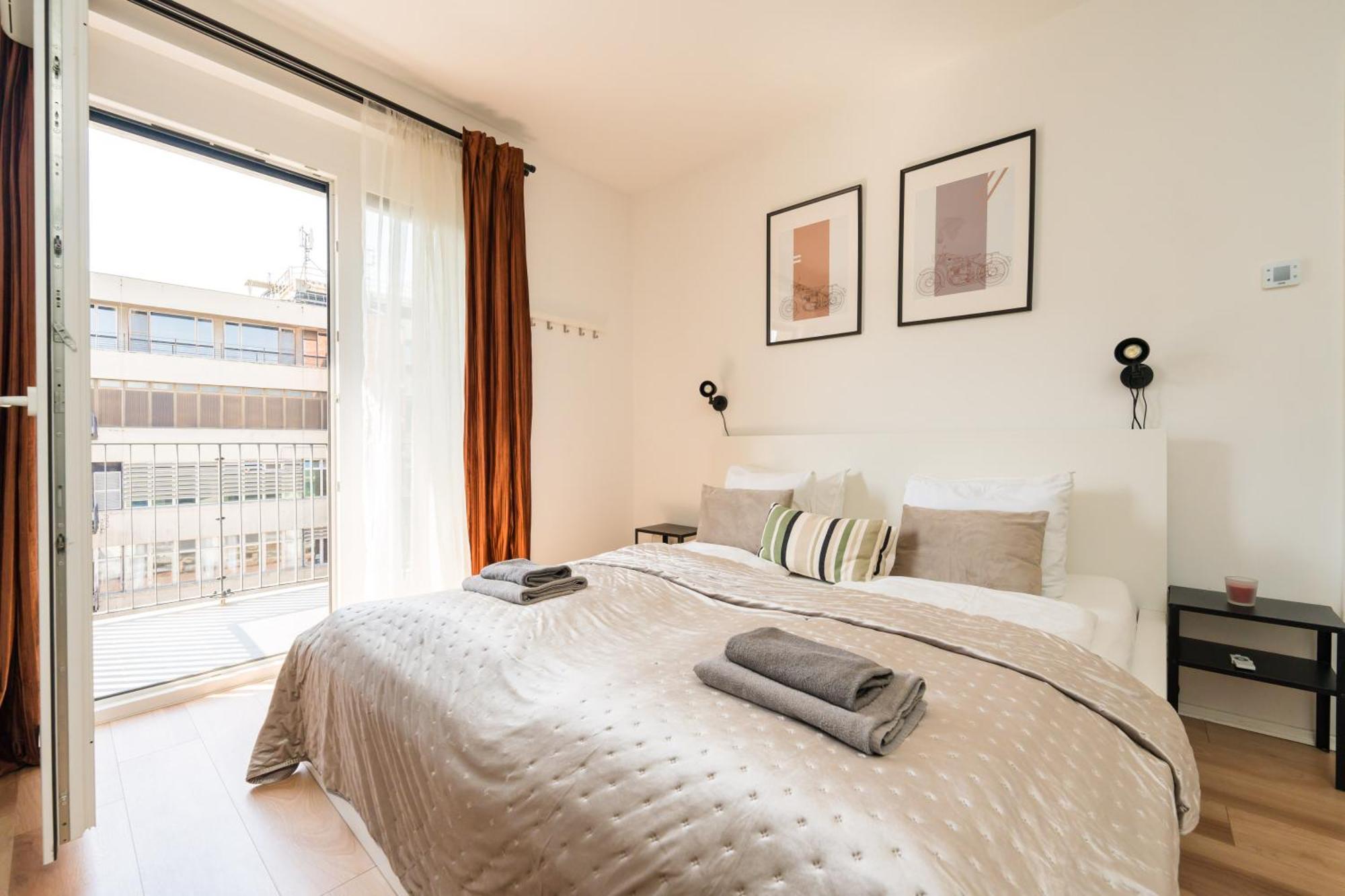Apartamento Brand New Modern Apartment-2 Rooms-balcony-garage *