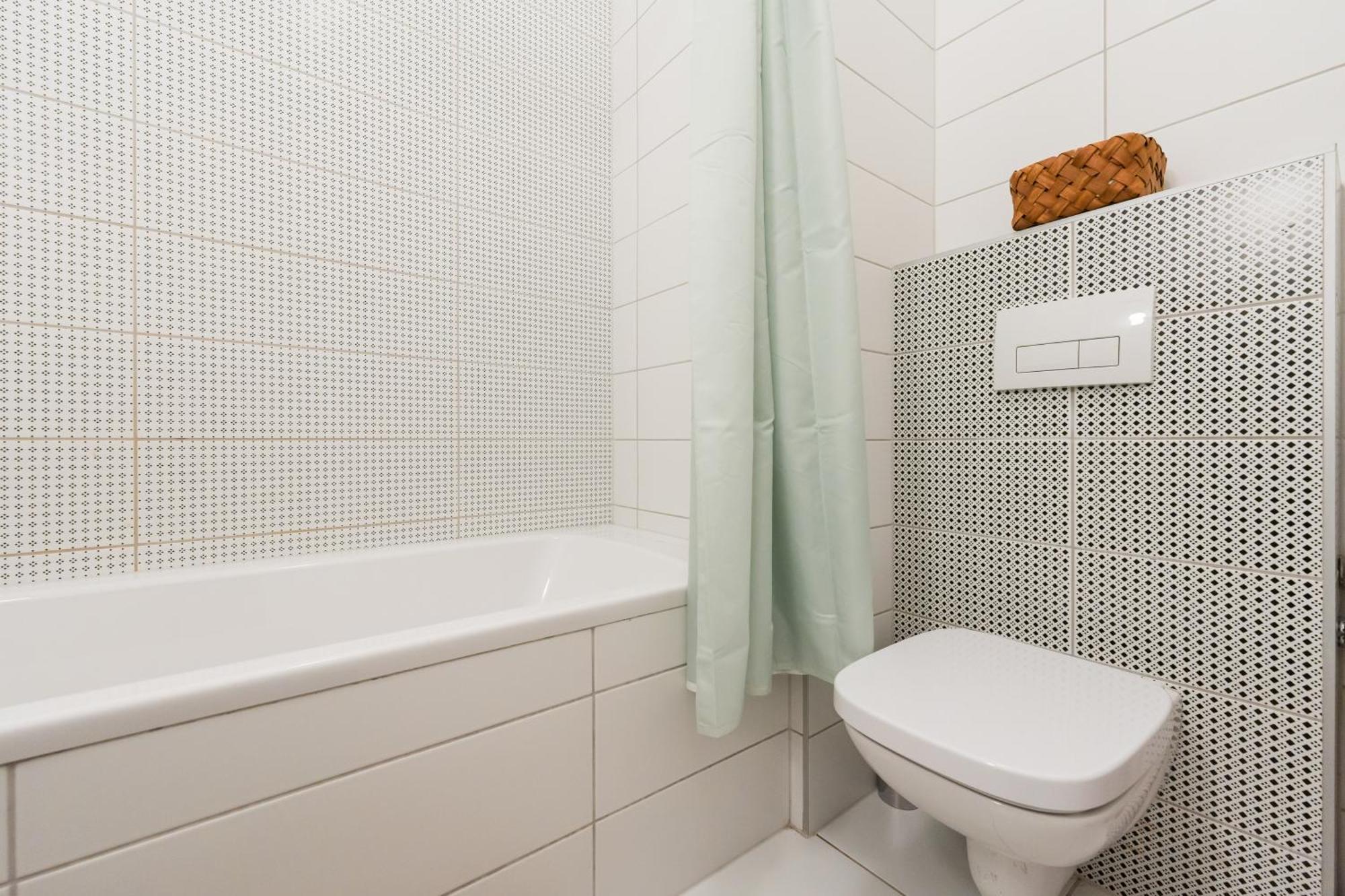 Apartamento Brand New Modern Apartment-2 Rooms-balcony-garage