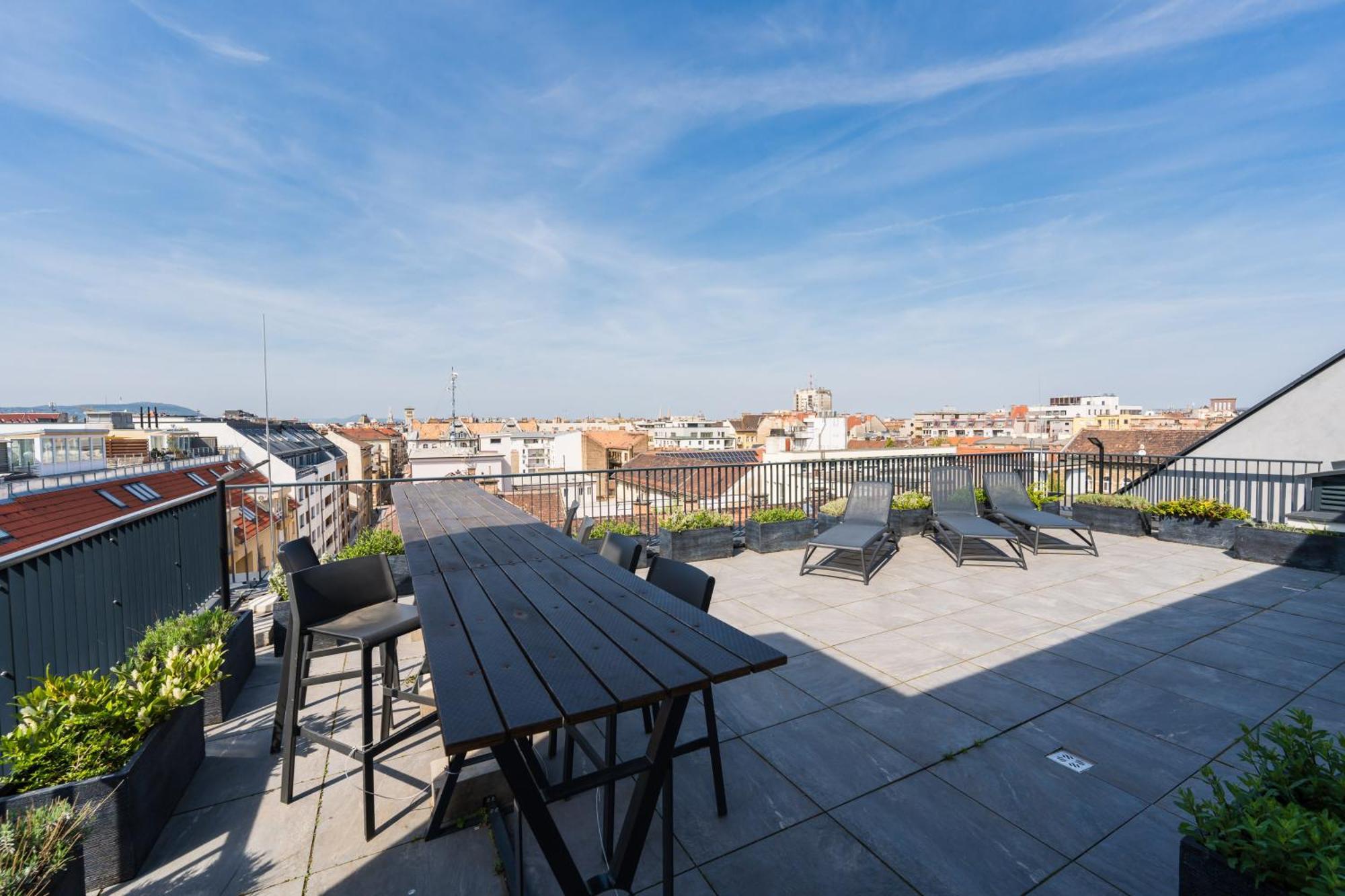 Brand New Modern Apartment-2 Rooms-balcony-garage Apartamento Budapest
