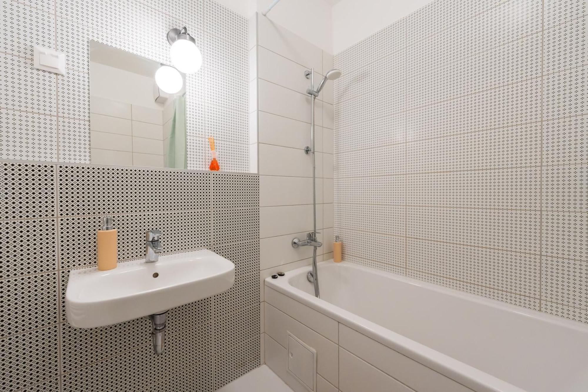 Brand New Modern Apartment-2 Rooms-balcony-garage Apartamento Budapest
